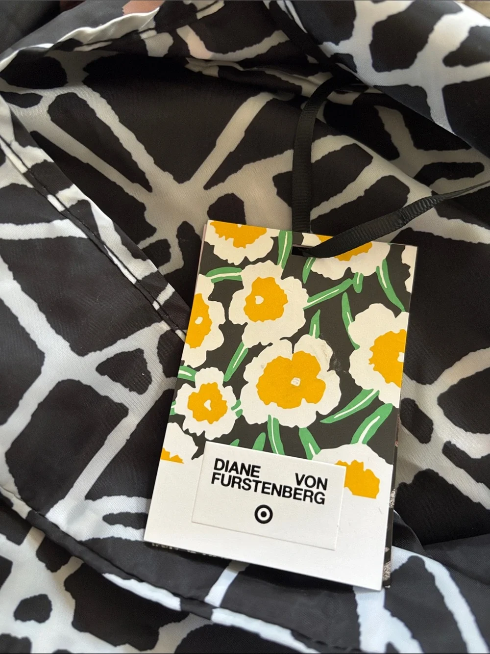 NEW Diane Von Furstenberg Target Collab Black/White Abstract Reusable Market Bag